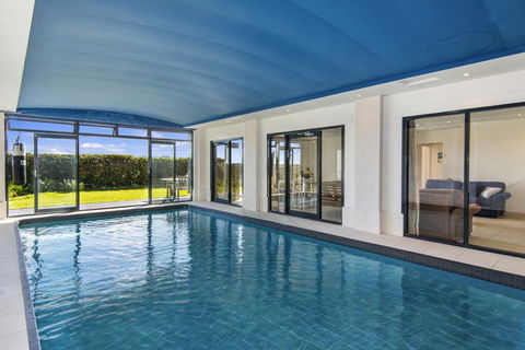 Bungan Beach House - Heated Indoor Pool - Mackay Tourism 2