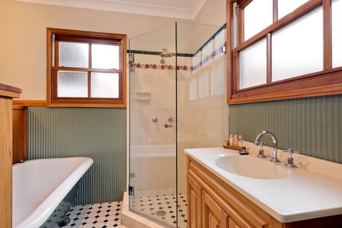 Bunyip Cottage - Mackay Tourism 1