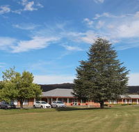 Bushman's Motor Inn - Mackay Tourism