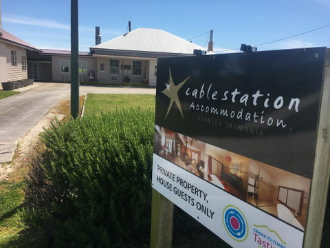 Cable Station Accommodation - Mackay Tourism 0