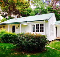 Cairnie Country Cottage - Mackay Tourism