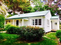 Book Walcha Accommodation Vacations Mackay Tourism Mackay Tourism