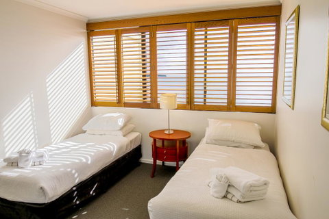 Cairns Aquarius - Mackay Tourism 3