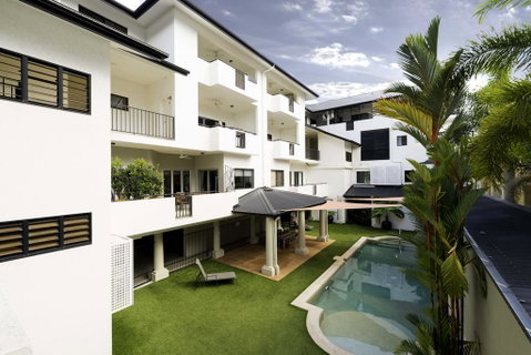 Cairns City Apartments - Mackay Tourism 0