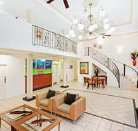 Cairns Queens Court - Mackay Tourism