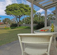 Callala Beach Cottage - charm and character - Mackay Tourism