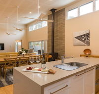 Callala Breeze - access to indoor community pool - Mackay Tourism