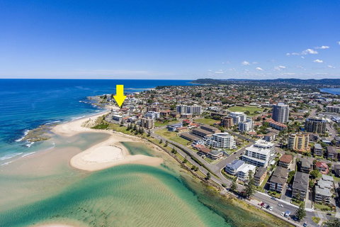 Calypso, Unit 1 - The Entrance, NSW - Mackay Tourism 0