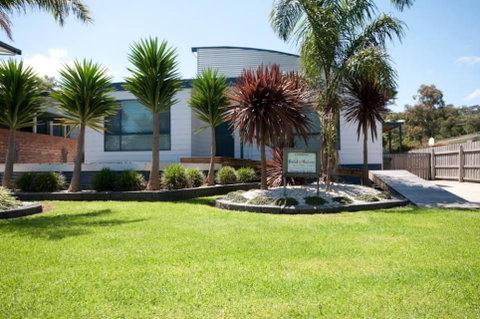 Cambroe - Mackay Tourism 0