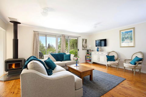 Camellia Cottage - Mackay Tourism 1