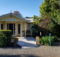 Camelot Cottages - Mackay Tourism