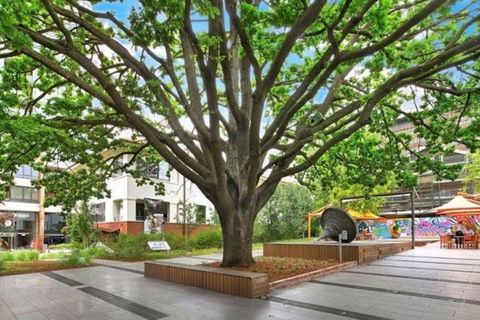 Canberra Luxury Apartment 8 - Mackay Tourism 1