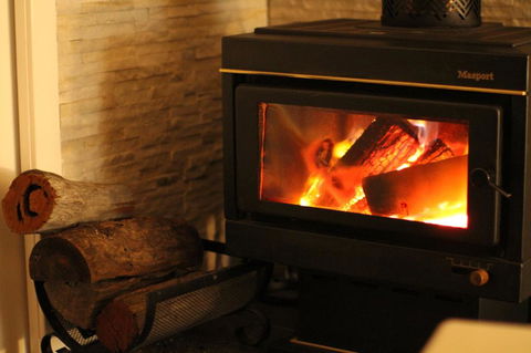 Canguri Boutique Cottage - Mackay Tourism 1