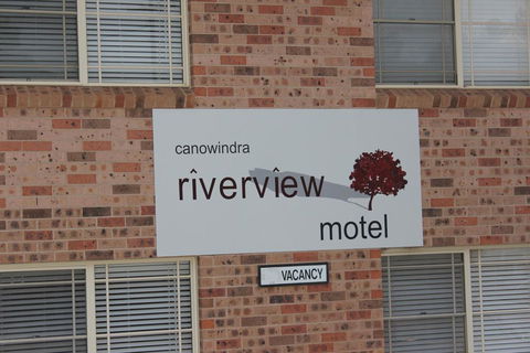 Canowindra Riverview Motel - Mackay Tourism 3
