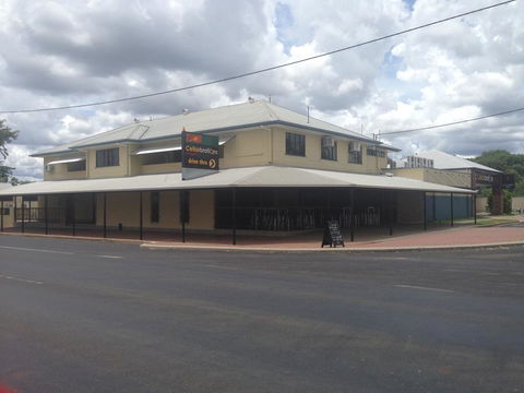 Capella Hotel Motel - Mackay Tourism 0