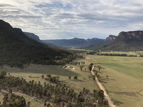 Capertee Valley Farmstays: Glenbrook Cottage - Mackay Tourism 0