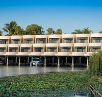 Capri Waters Country Club - Mackay Tourism
