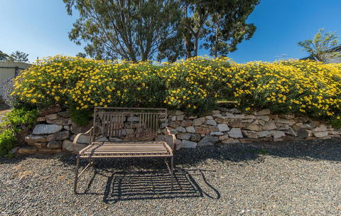 Captain Rodda's Cottage - Mackay Tourism 3