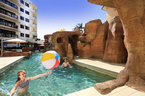 Caribbean Resort - Mackay Tourism 3