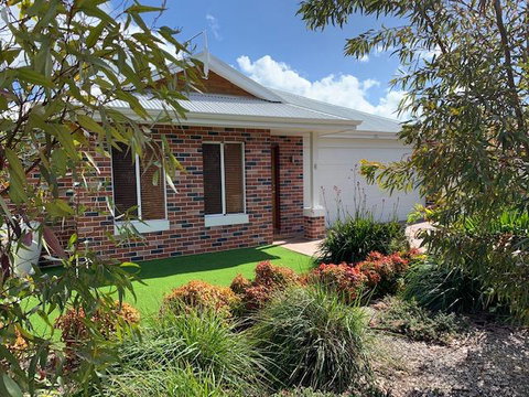 Carpe Diem South #3 - Mackay Tourism 0