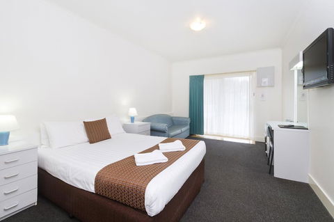 Carrum Downs Holiday Park And Carrum Downs Motel - Mackay Tourism 1