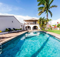 Casa Nostra Motel Mackay - Mackay Tourism