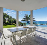 Castaways Beach Escape - Mackay Tourism