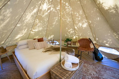 Castlemaine Gardens Luxury Glamping - Mackay Tourism 1