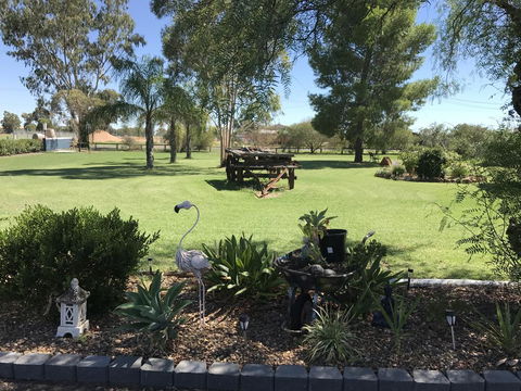 Castlereagh Motor Inn - Mackay Tourism 0