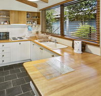Cedar Cottage - Close to water and pet friendly - Mackay Tourism