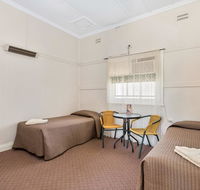 Centennial Hotel Gulgong - Mackay Tourism