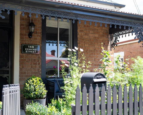 Central Luxe Villa 149 - Mackay Tourism 0