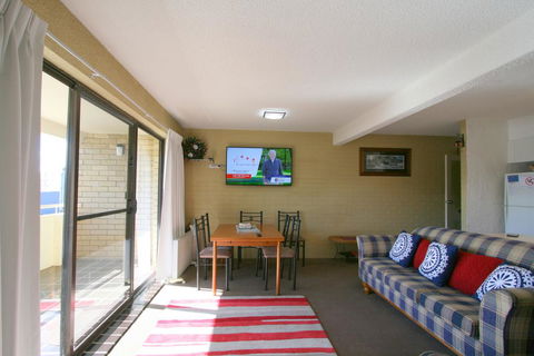 Central Park 10/1 Snowy River Avenue - Mackay Tourism 1