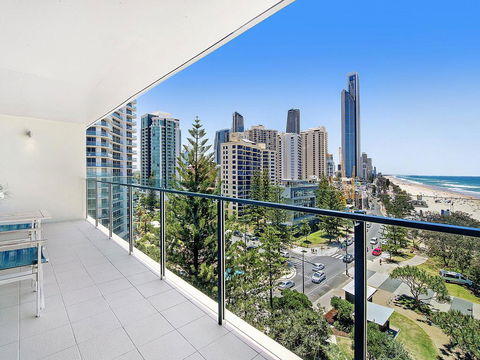 Central Surfers Paradise - Absolute Beachfront - Mackay Tourism 2