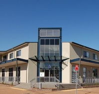 Centrepoint Apartments Griffith - Mackay Tourism
