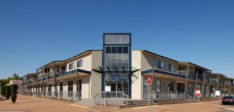 Centrepoint Apartments Griffith - Mackay Tourism 0