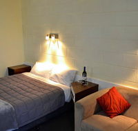 Charles Sturt Motor Inn - Mackay Tourism