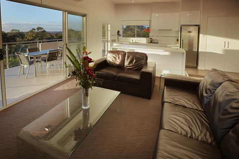 Charlestown Terrace Apartments - Mackay Tourism 2