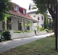 Charming Federation style home minutes from CBD - Mackay Tourism