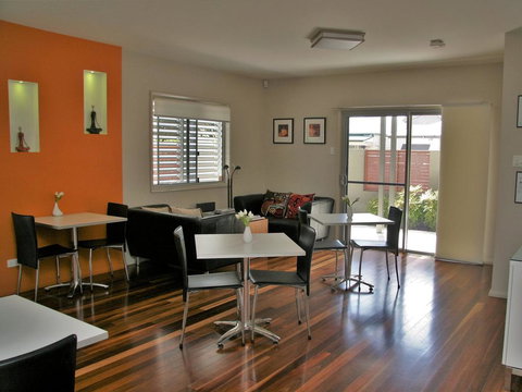 Chaucer Palms Boutique B&B - Mackay Tourism 2