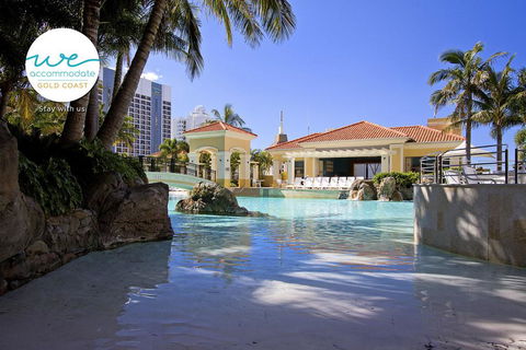 Chevron Renaissance Apartments And Sub Penthouses - We Accommodate - Mackay Tourism 0