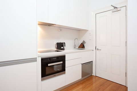 Chic And Characterful Studio Apartment - Mackay Tourism 2