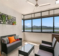 Chic City Apartment with Waterfront Views - Mackay Tourism