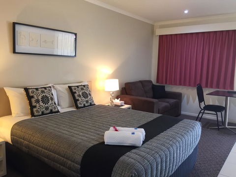 Chinchilla White Gums Motor Inn - Mackay Tourism 0