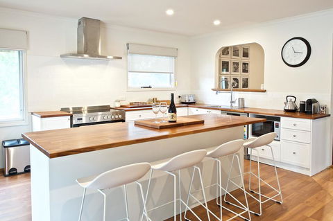 Cirillo Guest House - Mackay Tourism 0
