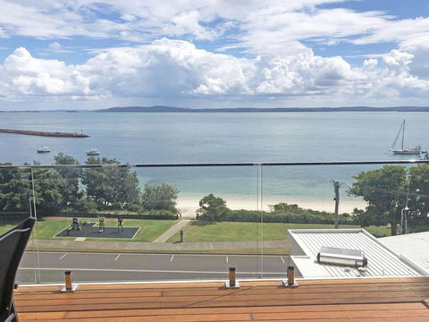 Classic View 1' , 49 Victoria Parade - Panoramic Water Views, Aircon, Free WIFI - Mackay Tourism 0