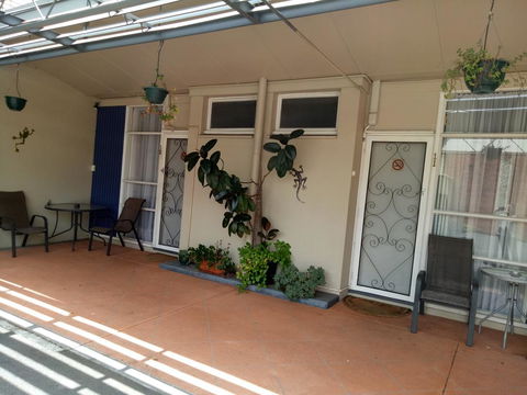 Clifton Motel - Mackay Tourism 2