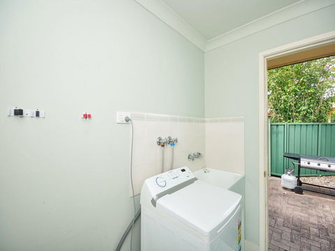 Close To Tea Gardens Waterfront - Mackay Tourism 2