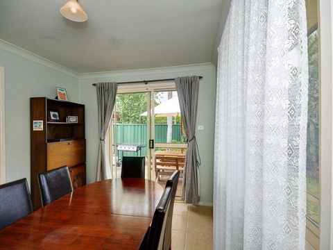 Close To Tea Gardens Waterfront - Mackay Tourism 1