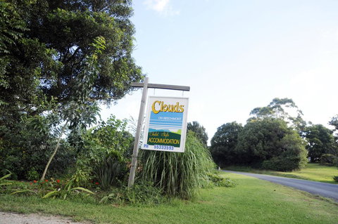 Clouds On Beechmont - Mackay Tourism 1